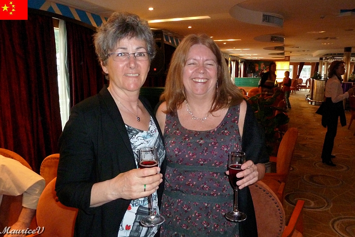 Jocelyne_Ginette.jpg - Jocelyne & Ginette - Table 3