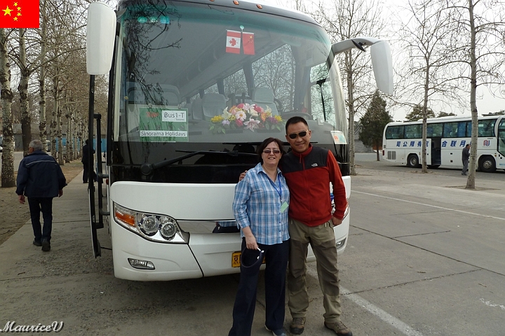 Beijing-431.jpg - Notre premier autobus et notre chauffeur très symptatique