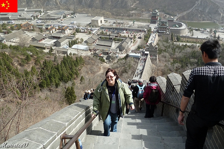 Beijing-459.jpg - Elle est des nôtres...  Un ciel clair et exceptionnel.  Nous sommes choyés