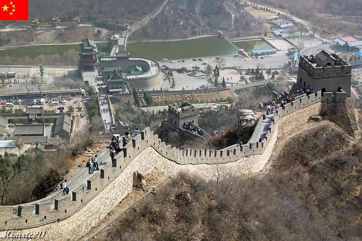 Beijing-471.jpg - La muraille servit à empêcher les armées Turques et Mongoles d'envahir la Chine