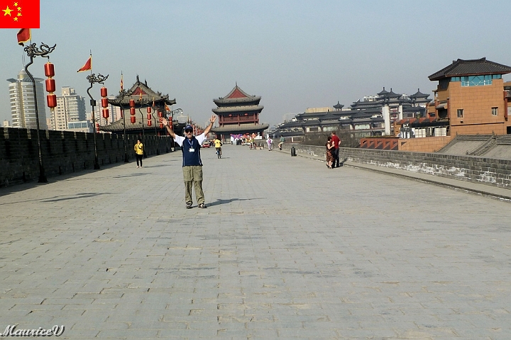 Xian-709.jpg - Les remparts des Ming d’une hauteur de 12 mètres et d’un périmètre de 14 km ont  été construits en 1370