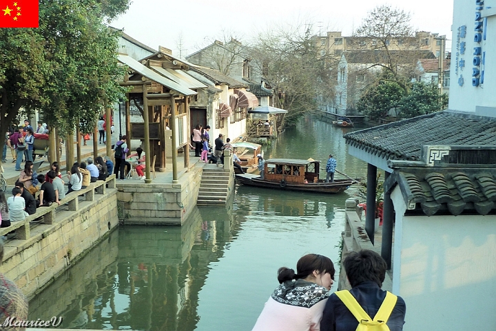 Shanghai-854.jpg - Marchons le long d'un ancien canal très achalandé au coeur de la ville Suzhou