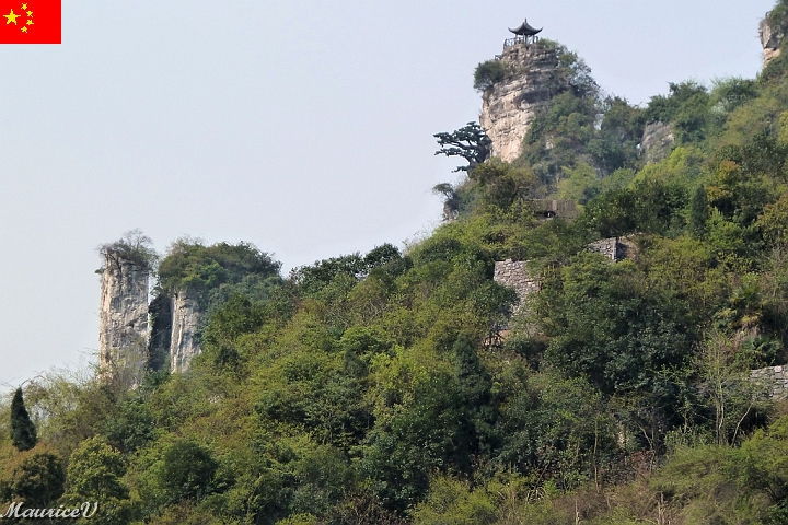 Bateau-259.jpg - Je me demande comment me rendre sur le belvédère d'en haut ?