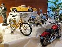 HongKong-4011  Exposition de miniatures à l'entrée de la salle à manger