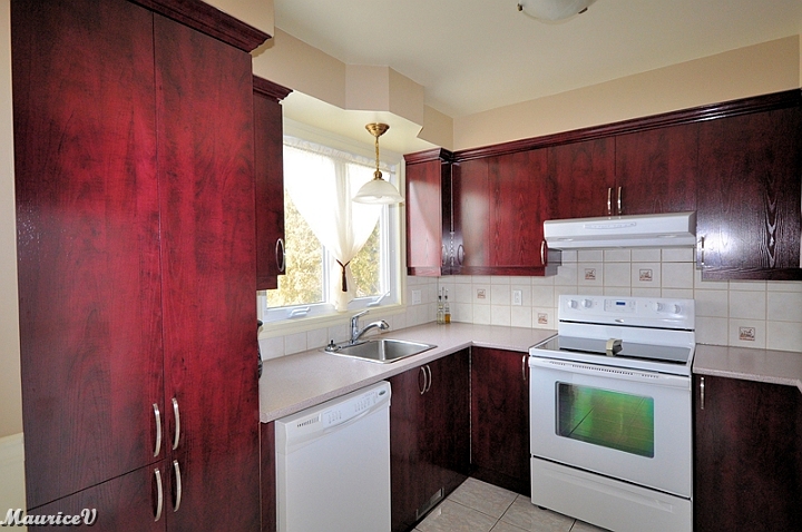 Leclerc-Cuisine-2.jpg - Armoires jusqu'au plafond