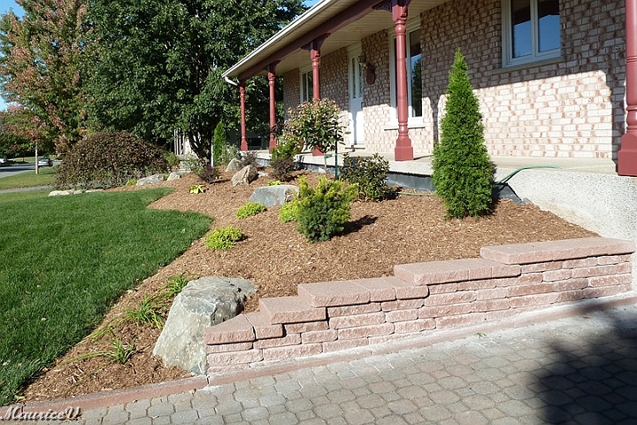 Final-491.jpg - Ce muret a été fait par l'entrepreneur 