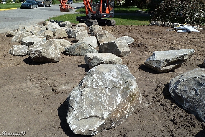 Travaux-440.jpg - Un voyage de 10 roues de roches.  Maintenant, c'est à moi de choisir