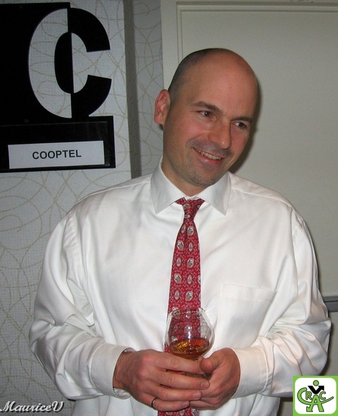 20091212-92.jpg - Pierre   (Cravate et  Cognac)                       FIN