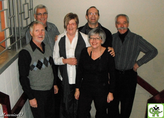 201011-M2161.jpg - La joie d'être entre amis