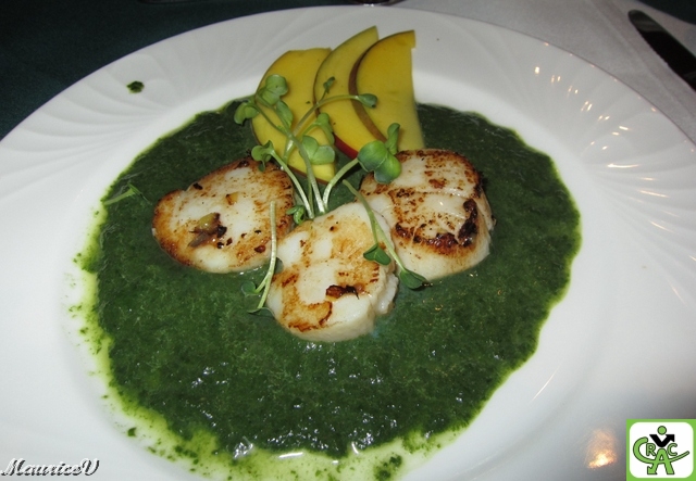 201011-M2181L.jpg - Nage de pétoncles à la Florentine