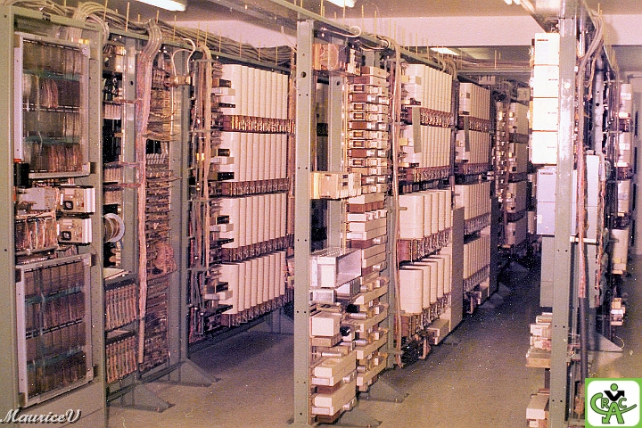 1964-Step-by-Step-1988.jpg - Voici le système téléphonique Pas à Pas qui a vécu 24 ans de croissance (1964-1988) et que dire des retraités ...