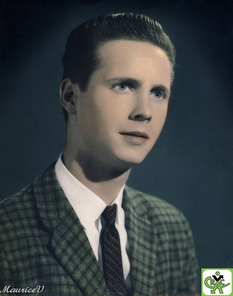 Armand_21ans.jpg - Armand, à ses débuts en télécommunications chez Northern Electric Co. en 1966