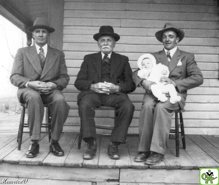 Maurice_Nelson-Jean-Albert.jpg - 4 générations : Maurice (4 mois), Albert, Nelson et Jean (92 ans)