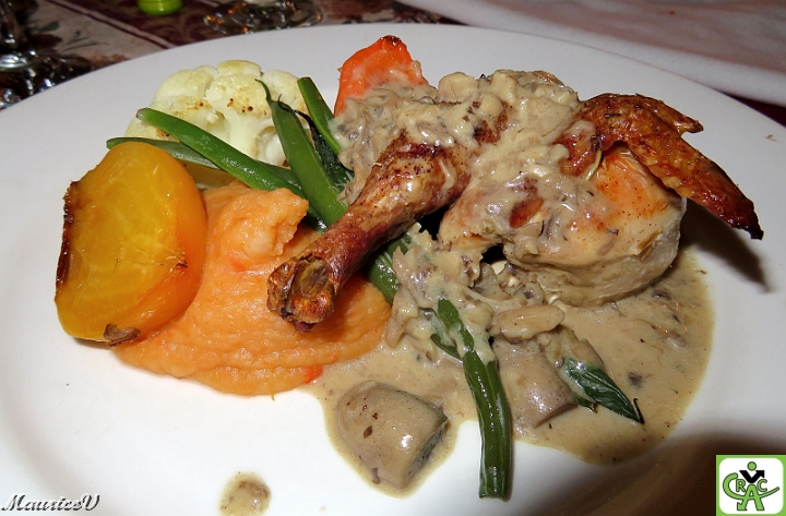 Crac_20170128-111.jpg - Le poulet de cornouaille et sauce onctueuse aux champignons